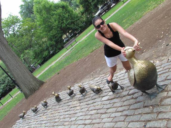 A famosa estátua dos 'ducklings', no Boston Common, o principal parque da capital de Massachusetts, nos Estados Unidos